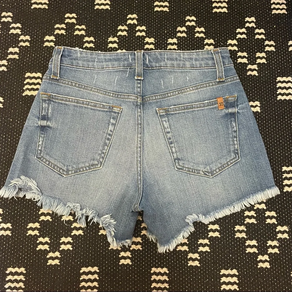 Joe’s Jeans shorts - Picture 2 of 3